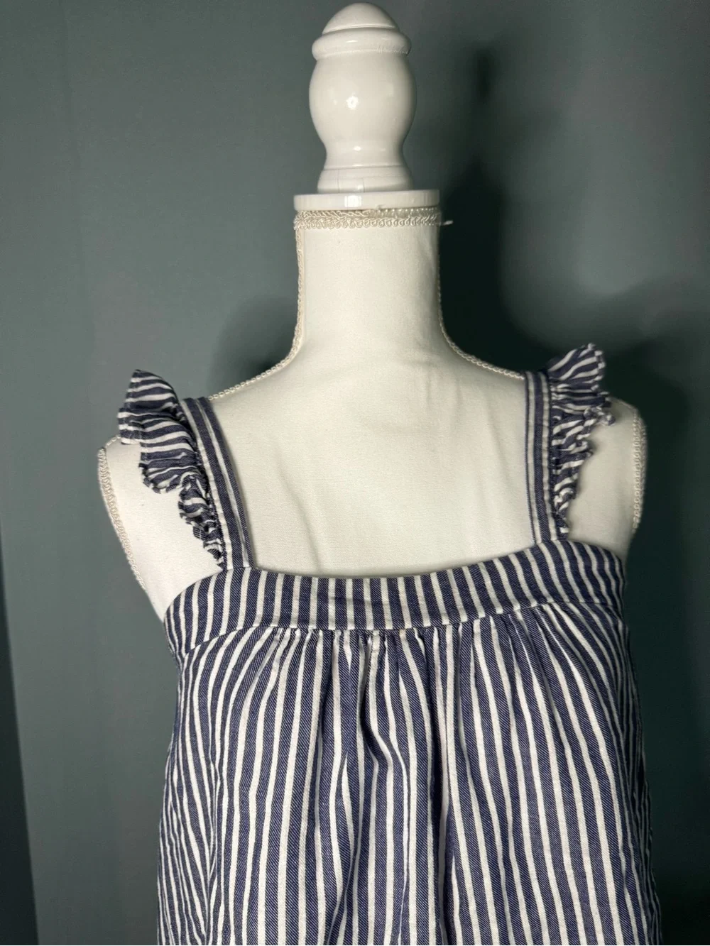 Old Navy Blue White Linen Striped Ruffle Strap Top Shirt adjustable straps small